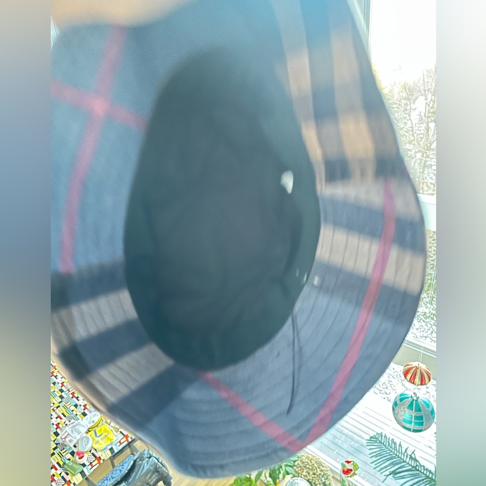 Source Unknown Blue and Pink Patterned Hat NWT - image 2